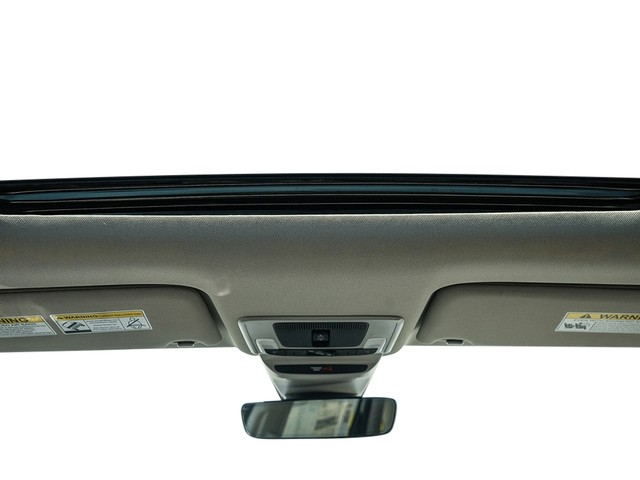 Honda HR-V Vehicle Full-screen Gallery Image 19