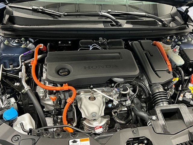 Honda Accord Hybrid Vehicle Full-screen Gallery Image 12