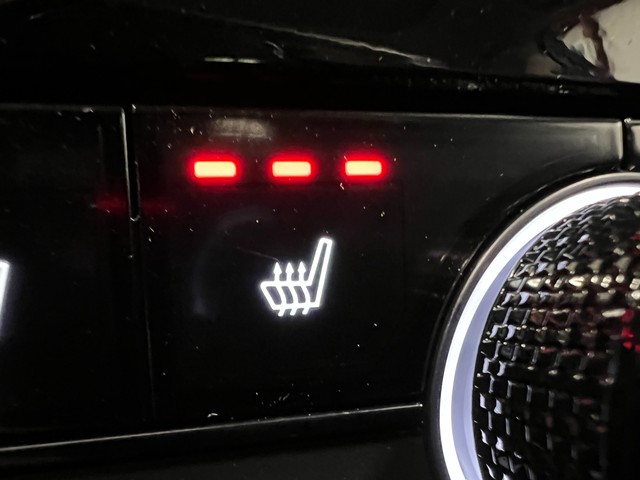 Honda Accord Hybrid Vehicle Full-screen Gallery Image 26