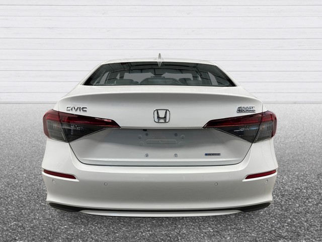 Honda Civic Sedan Hybrid Vehicle Full-screen Gallery Image 04