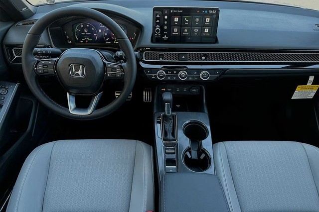 Honda Civic Sedan Hybrid Vehicle Full-screen Gallery Image 15