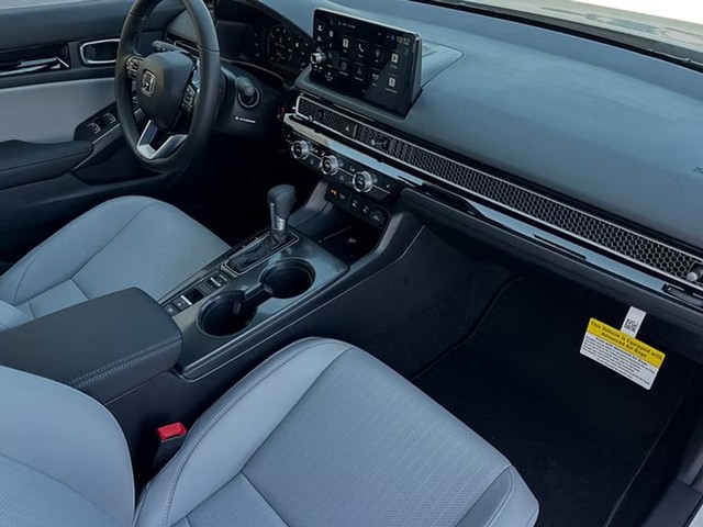 Honda Civic Sedan Hybrid Vehicle Full-screen Gallery Image 26