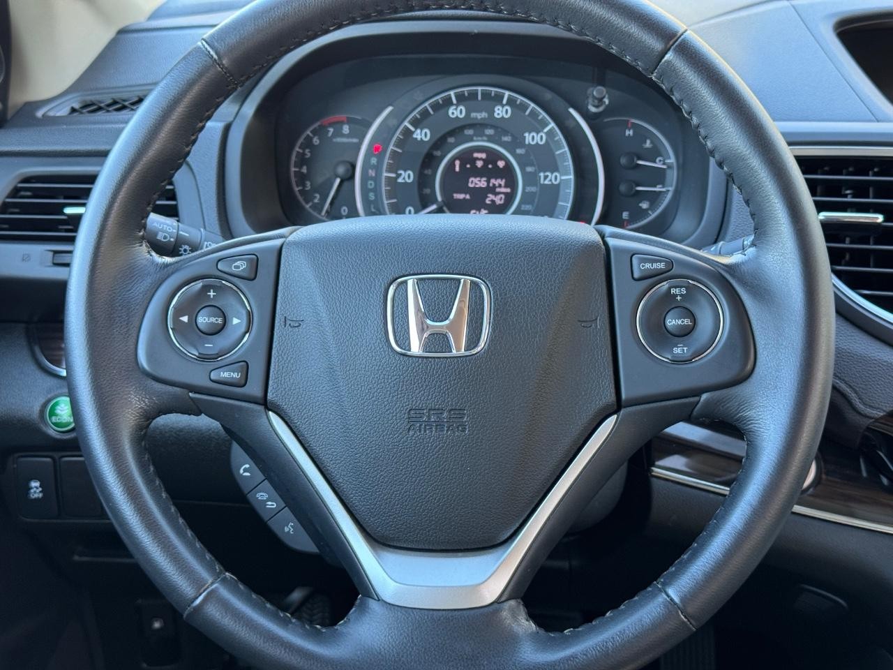 Honda CR-V Vehicle Full-screen Gallery Image 12