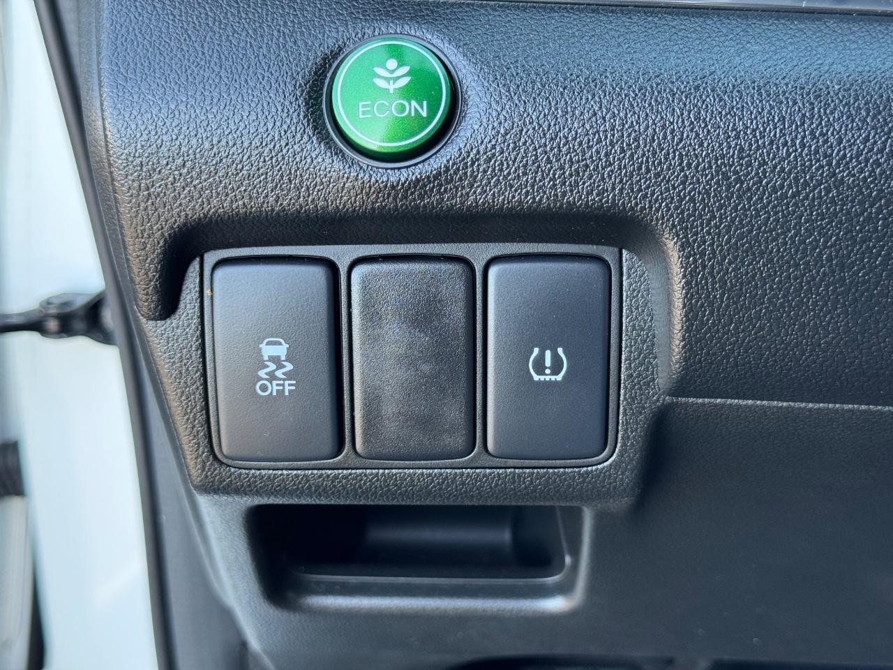 Honda CR-V Vehicle Full-screen Gallery Image 23