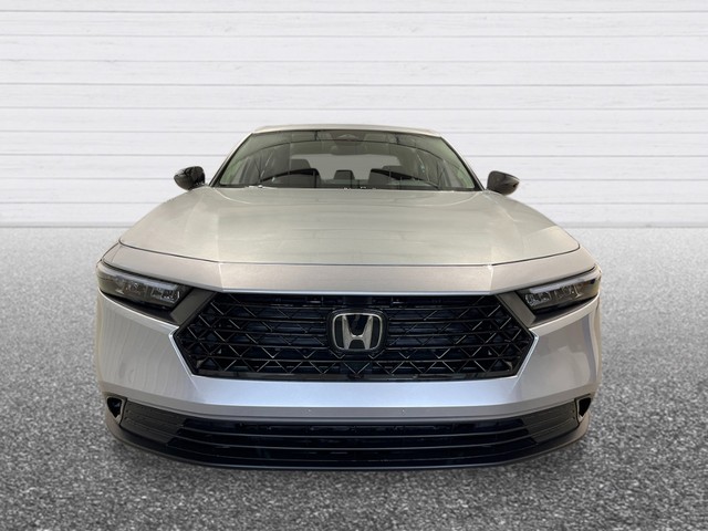 Honda Accord Sedan Vehicle Full-screen Gallery Image 09