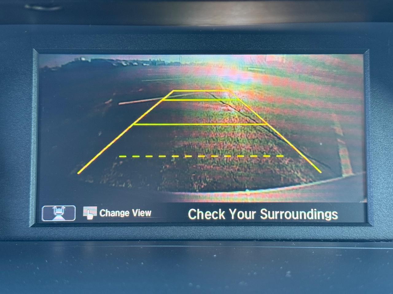 Honda Accord Sedan Vehicle Full-screen Gallery Image 24