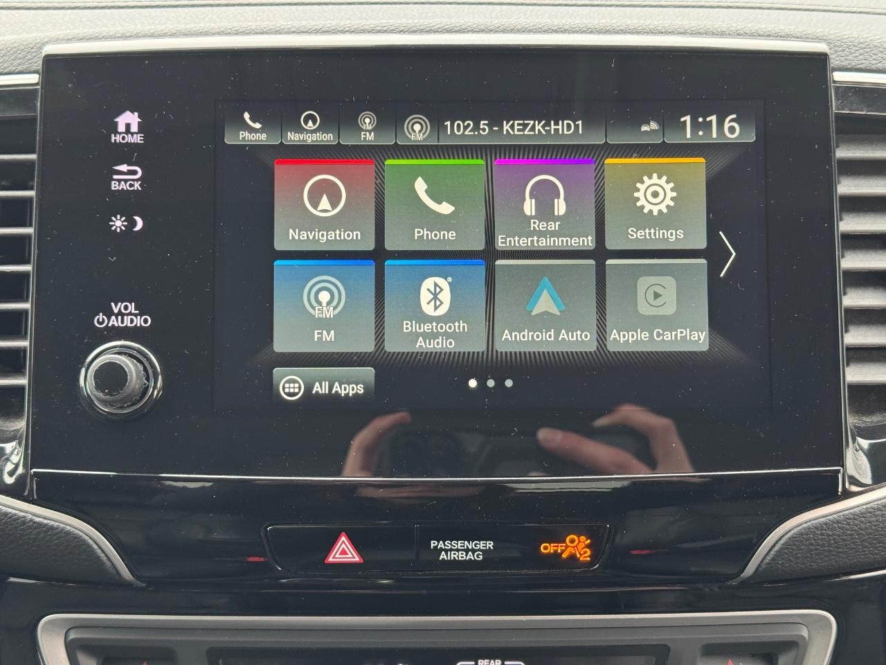 Honda Pilot Vehicle Full-screen Gallery Image 14