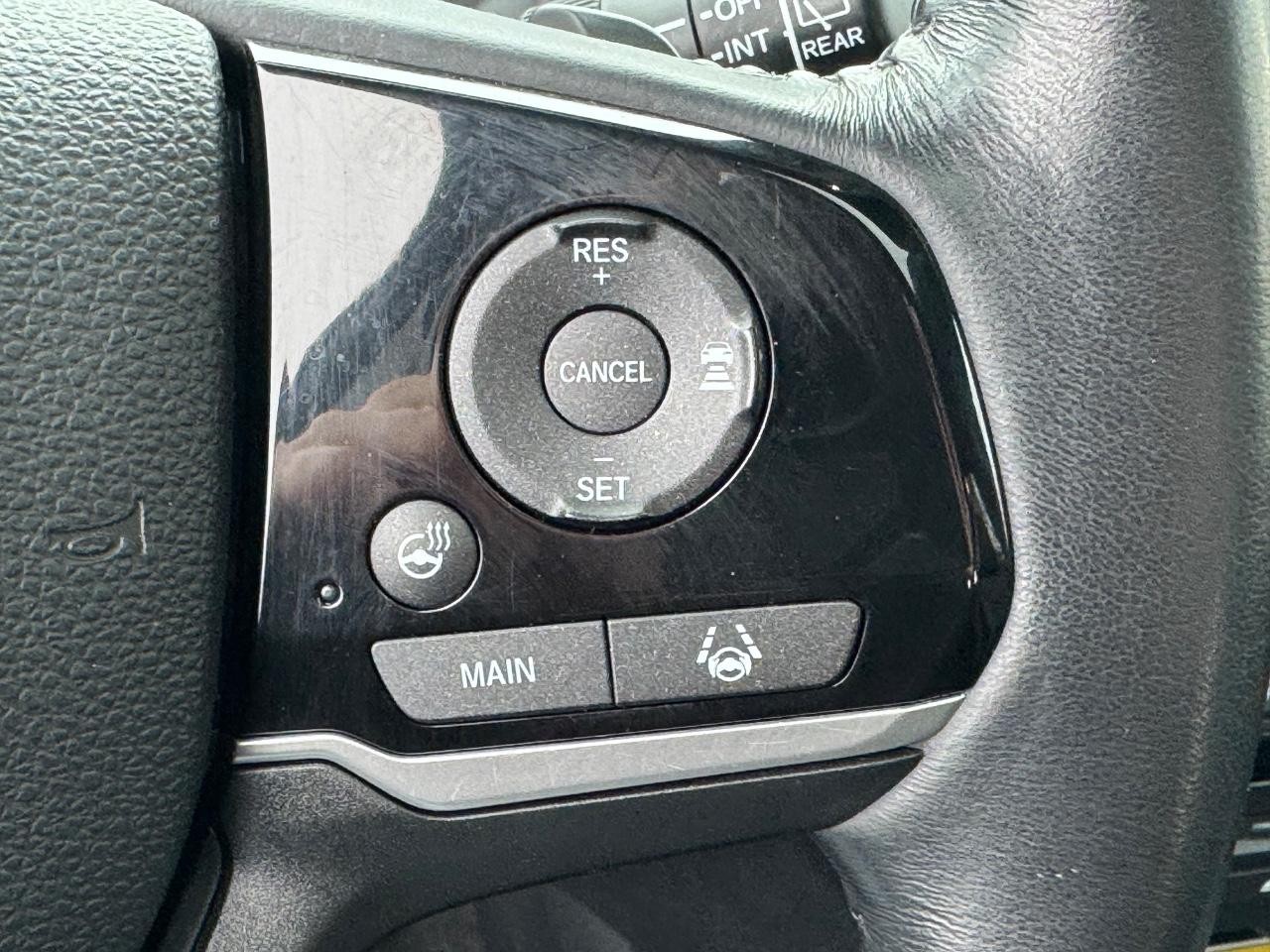 Honda Pilot Vehicle Full-screen Gallery Image 24