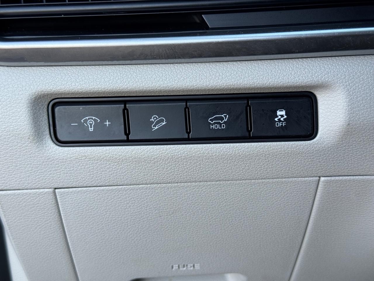 Kia Telluride Vehicle Full-screen Gallery Image 23