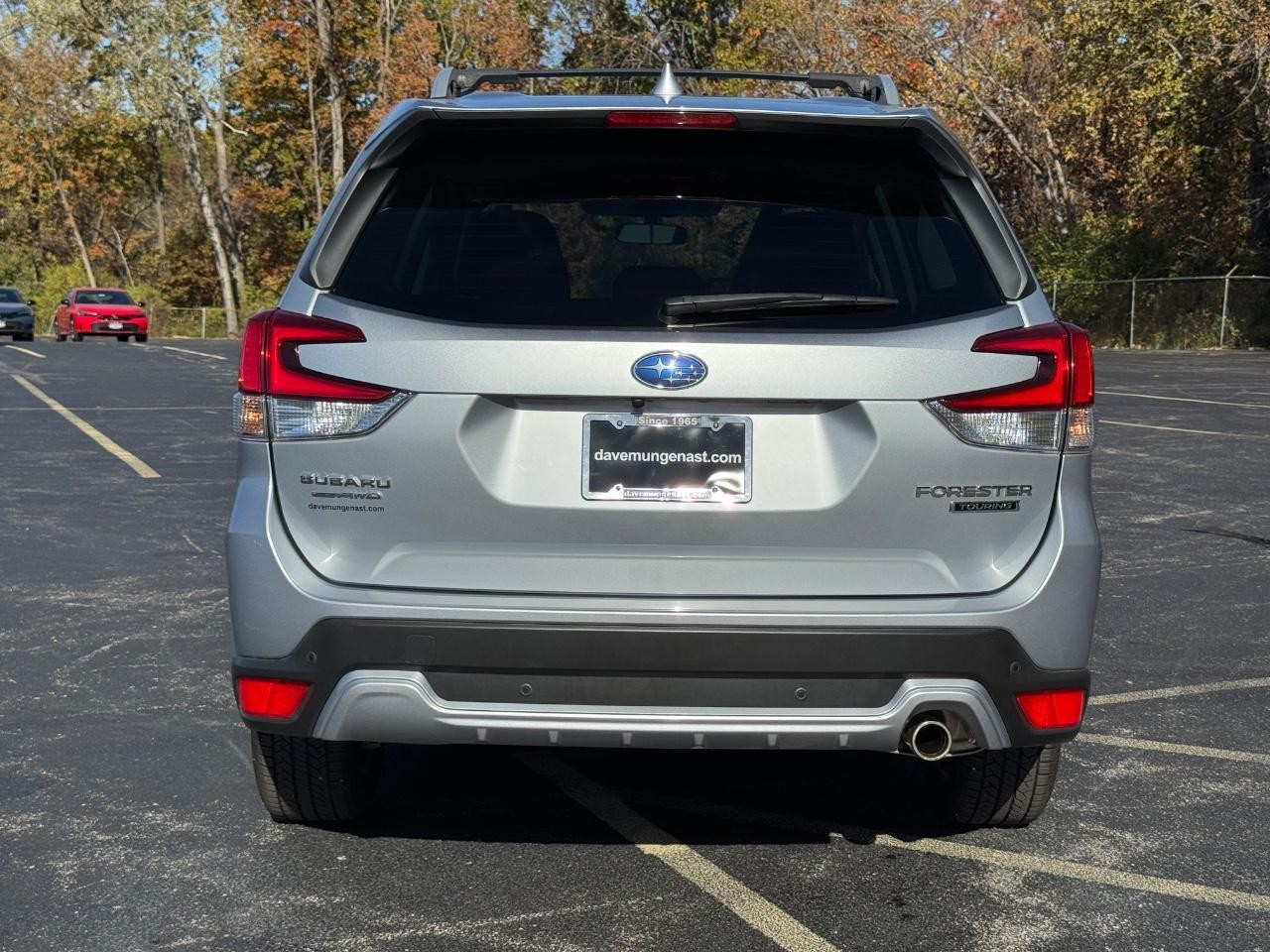 Subaru Forester Vehicle Full-screen Gallery Image 05