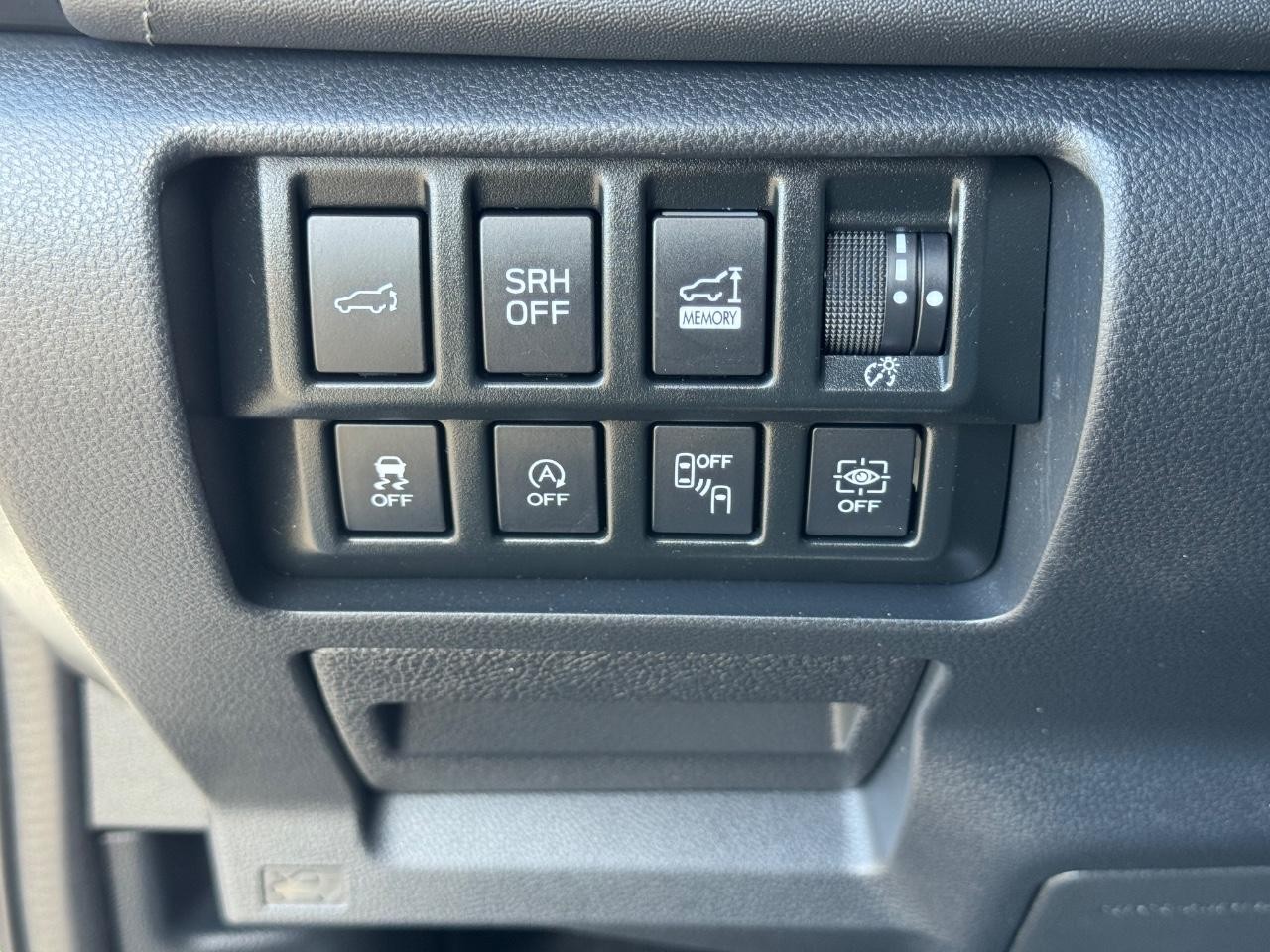 Subaru Forester Vehicle Full-screen Gallery Image 23