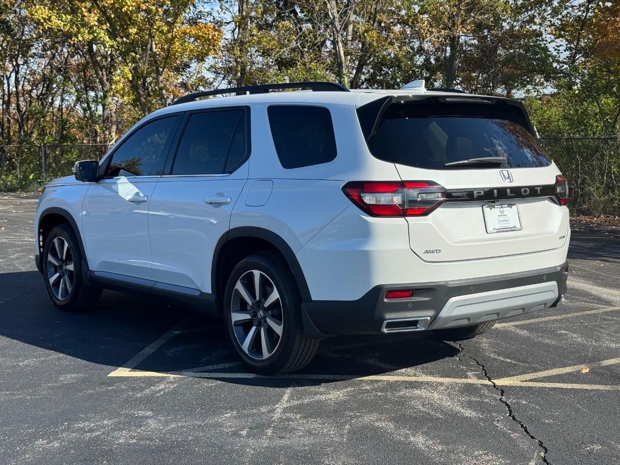 Honda Pilot Vehicle Full-screen Gallery Image 06