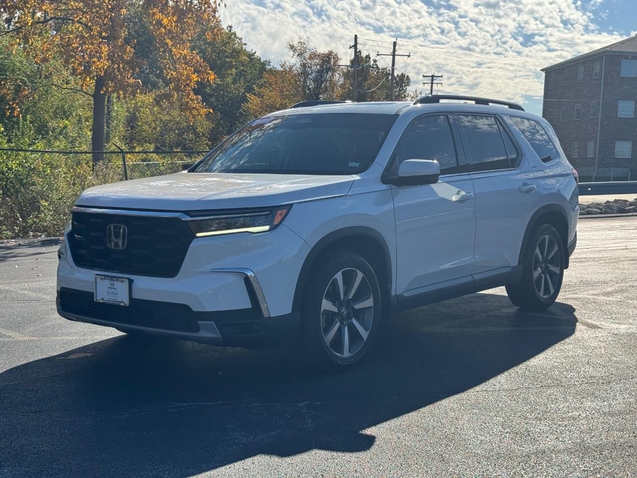 Honda Pilot Vehicle Full-screen Gallery Image 08