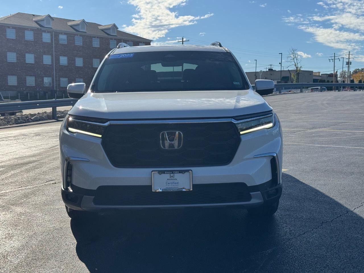 Honda Pilot Vehicle Full-screen Gallery Image 09