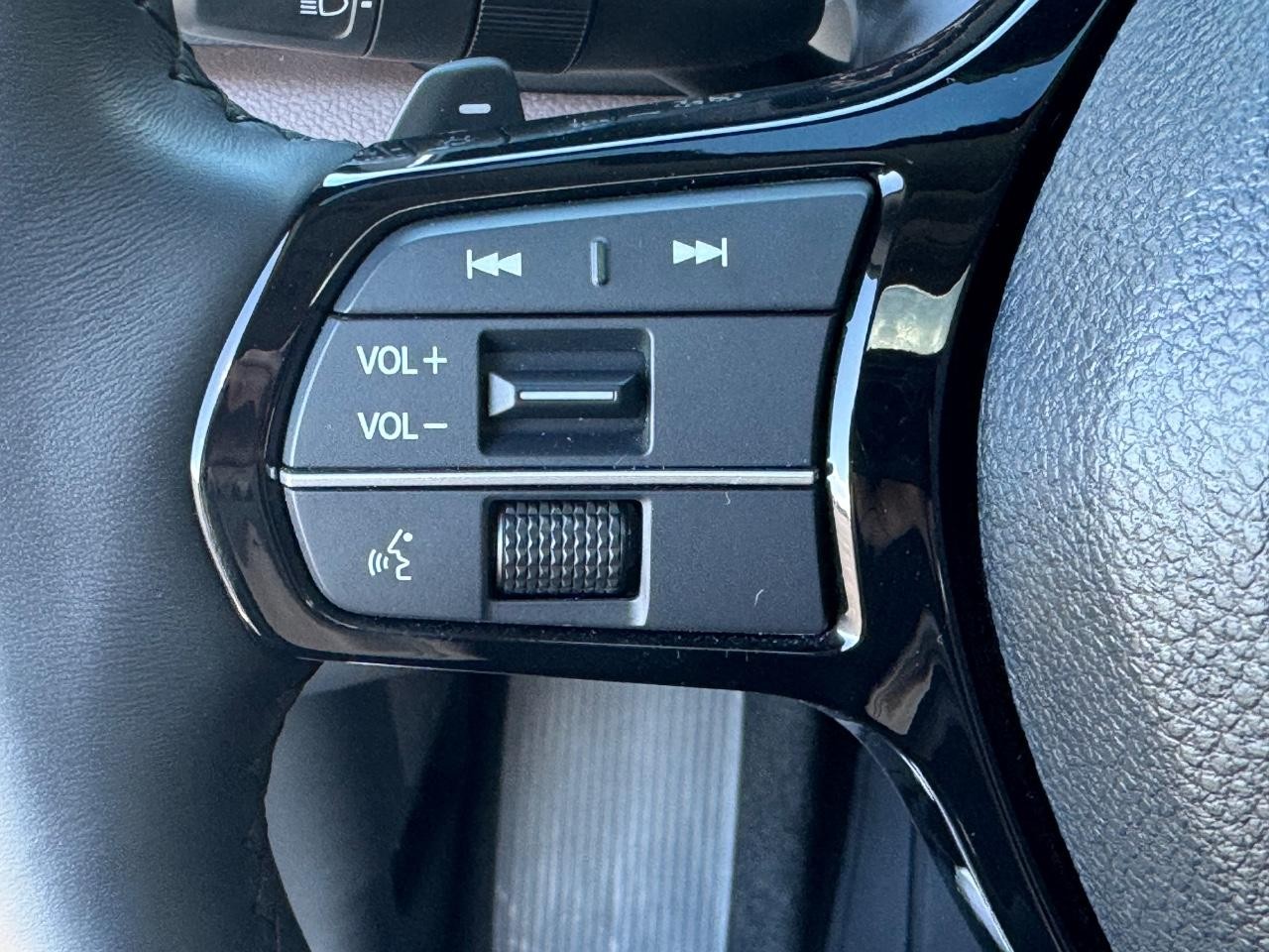 Honda Pilot Vehicle Full-screen Gallery Image 22