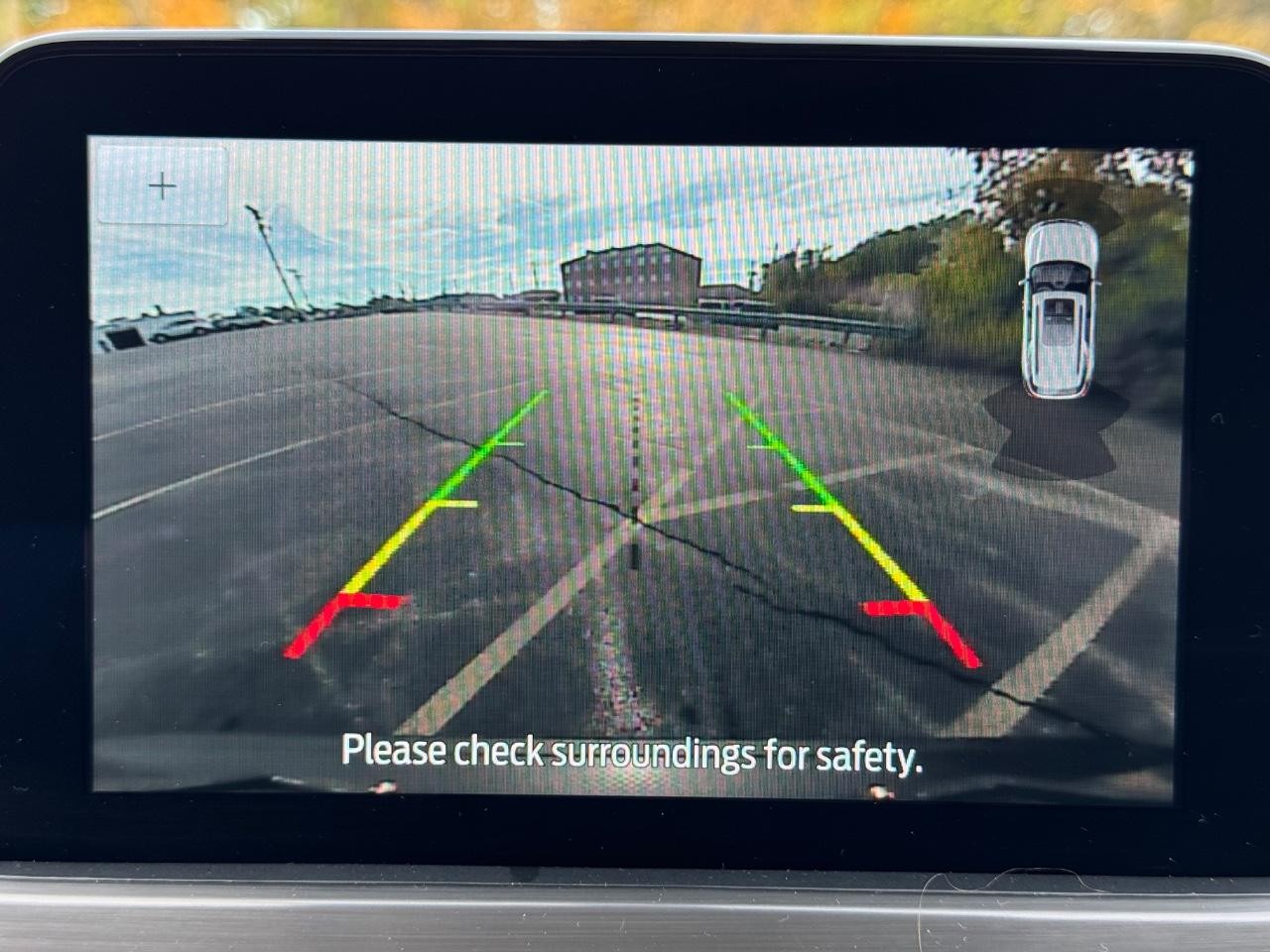 Ford Escape Vehicle Full-screen Gallery Image 24