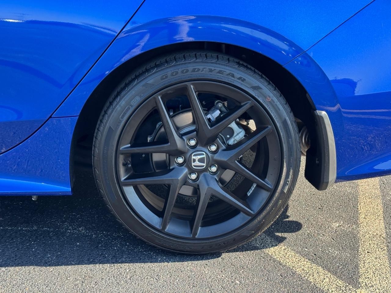 Honda Civic Si Vehicle Full-screen Gallery Image 07