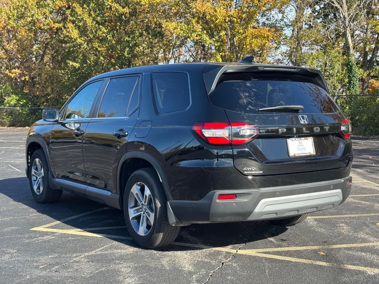 Honda Pilot Vehicle Full-screen Gallery Image 06