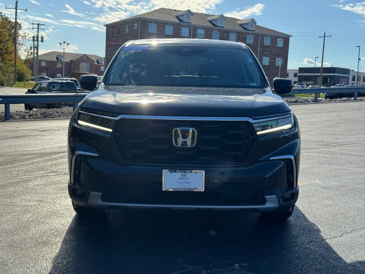 Honda Pilot Vehicle Full-screen Gallery Image 09