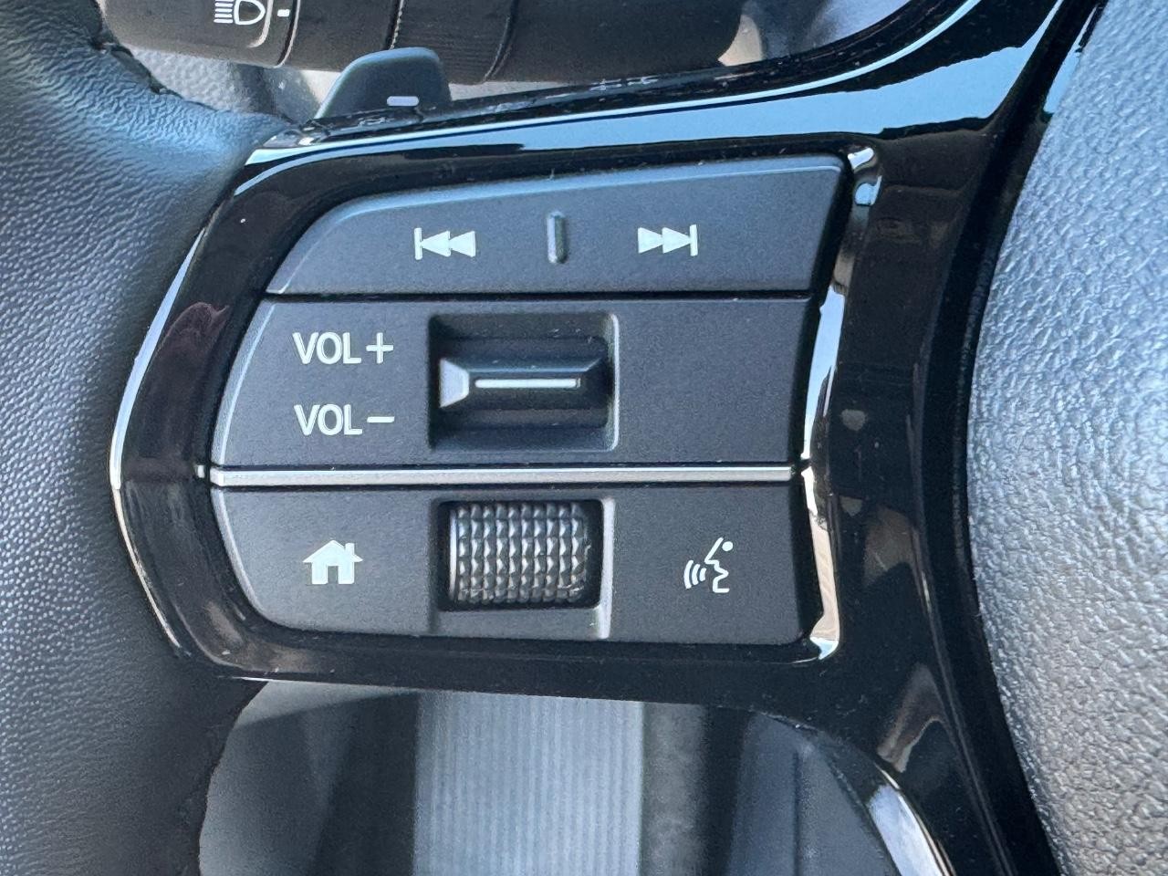 Honda Pilot Vehicle Full-screen Gallery Image 21