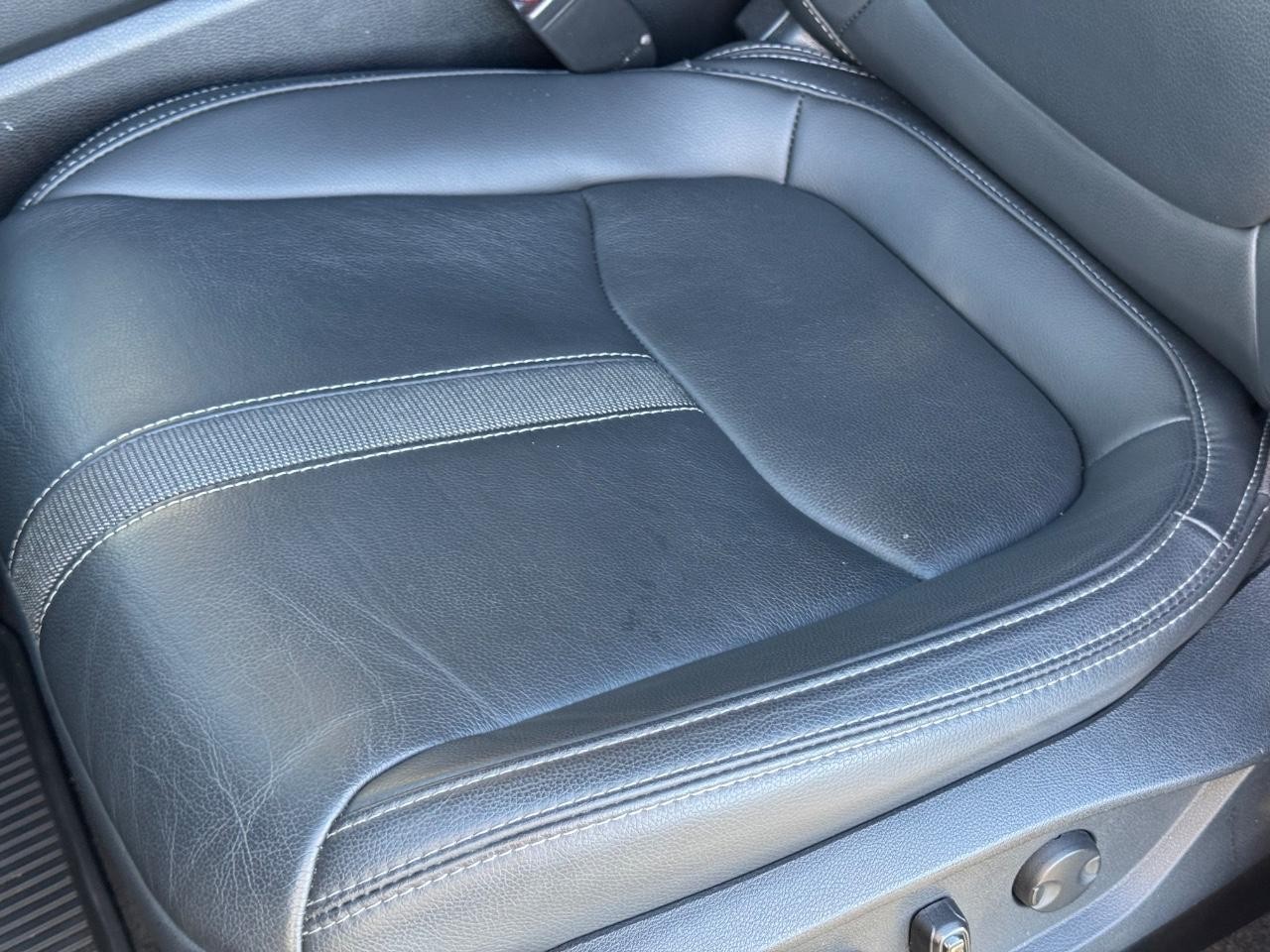 Honda Pilot Vehicle Full-screen Gallery Image 26