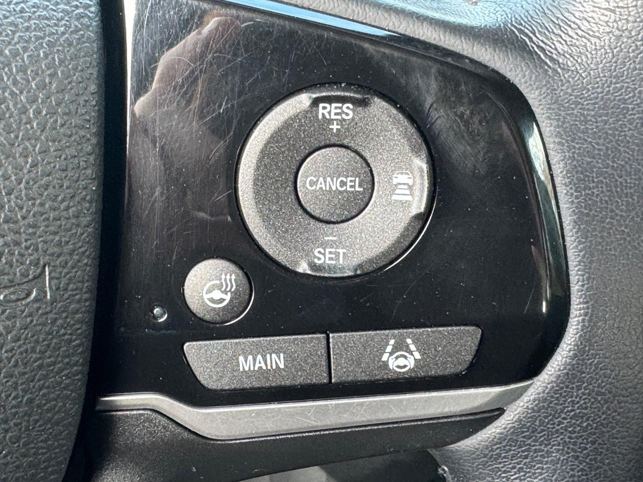 Honda Pilot Vehicle Full-screen Gallery Image 24