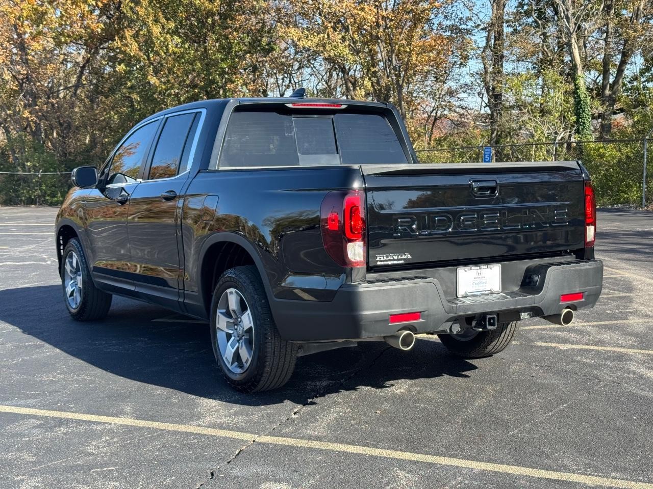 Honda Ridgeline Vehicle Full-screen Gallery Image 06