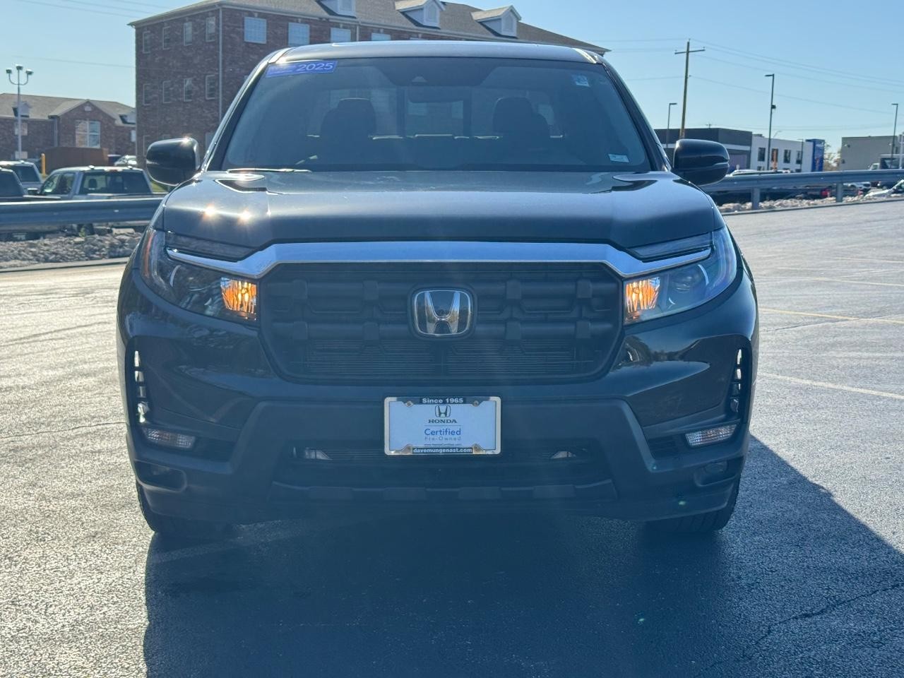 Honda Ridgeline Vehicle Full-screen Gallery Image 09