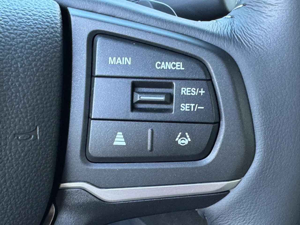 Honda Ridgeline Vehicle Full-screen Gallery Image 22