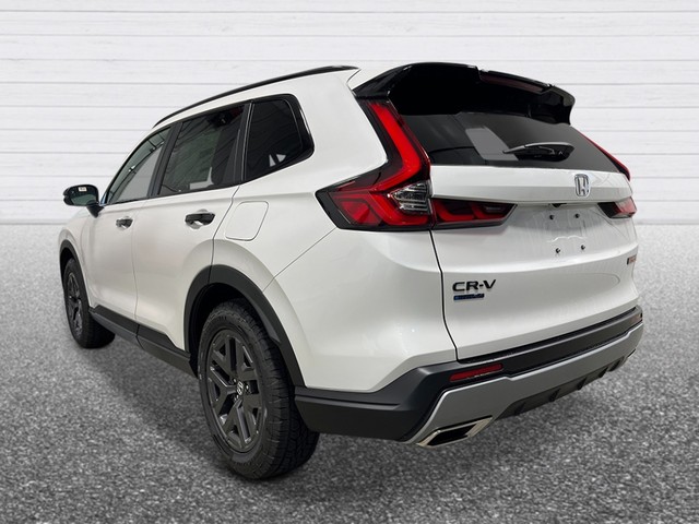 Honda CR-V Hybrid Vehicle Full-screen Gallery Image 03