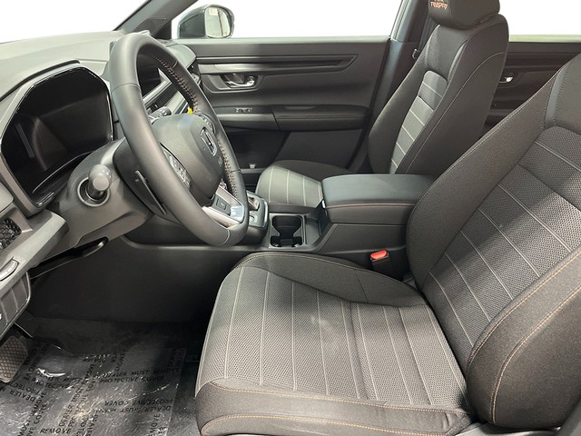 Honda CR-V Hybrid Vehicle Full-screen Gallery Image 15