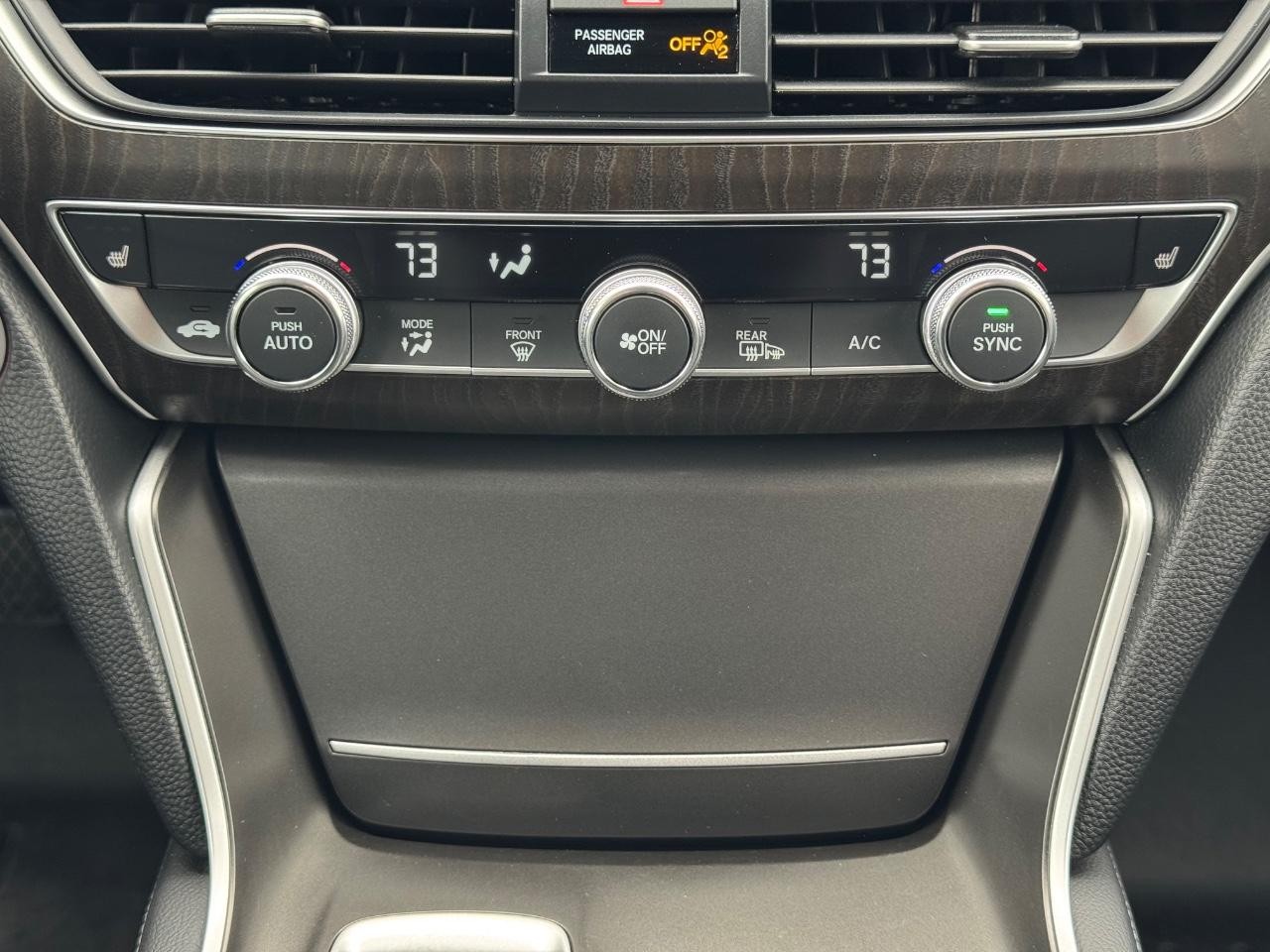 Honda Accord Hybrid Vehicle Full-screen Gallery Image 20