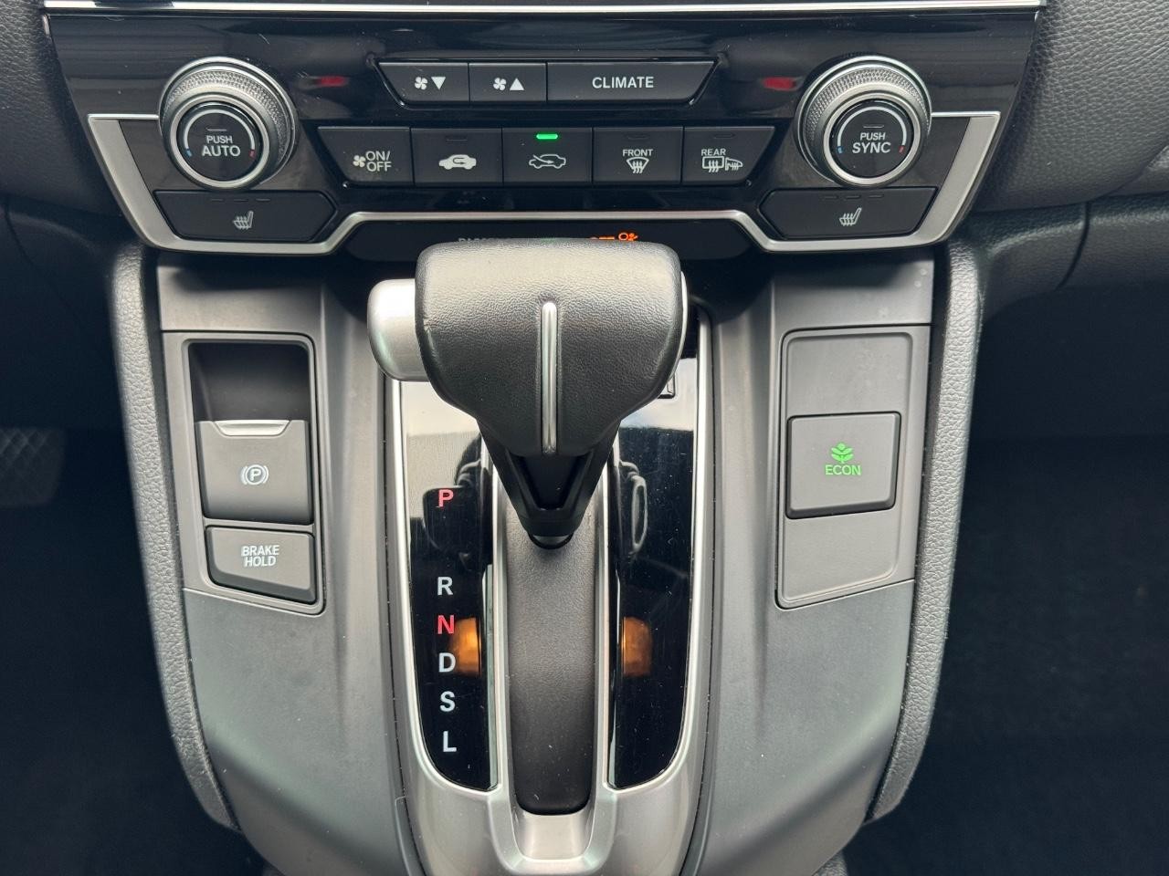 Honda CR-V Vehicle Full-screen Gallery Image 14