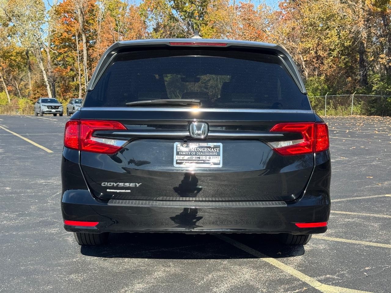 Honda Odyssey Vehicle Full-screen Gallery Image 05