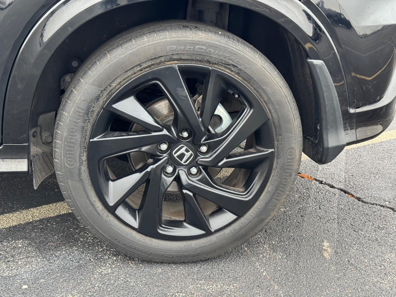 Honda HR-V Vehicle Full-screen Gallery Image 07