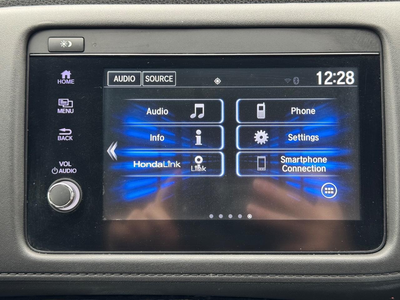 Honda HR-V Vehicle Full-screen Gallery Image 13