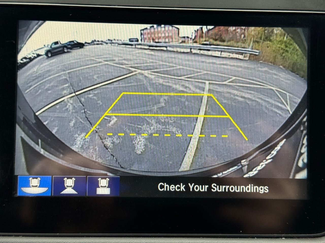 Honda HR-V Vehicle Full-screen Gallery Image 22