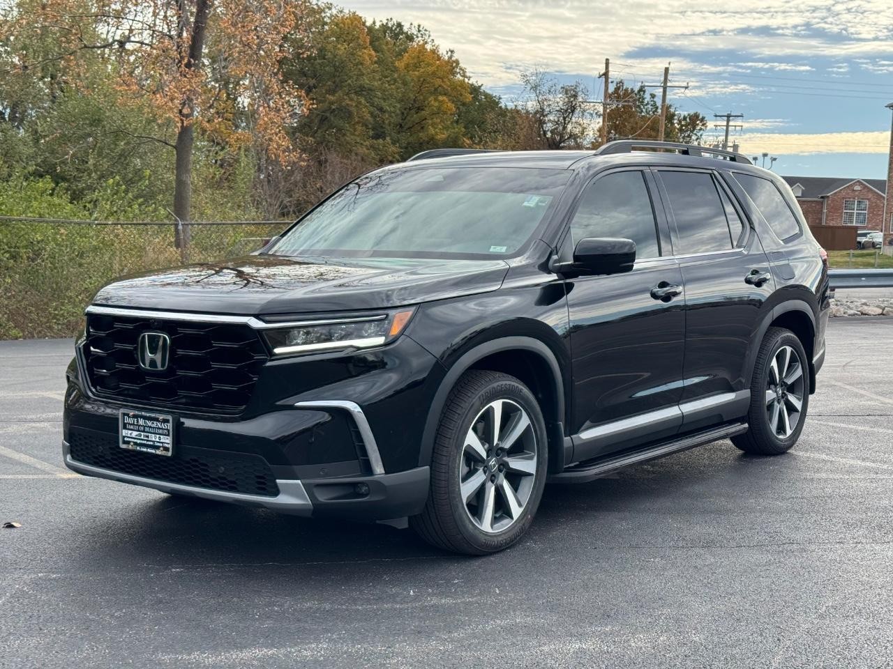 Honda Pilot Vehicle Full-screen Gallery Image 08