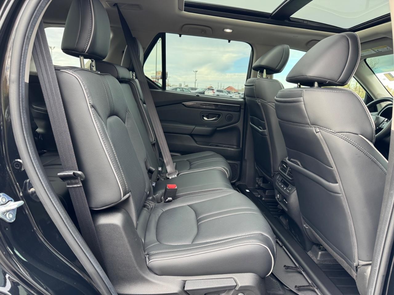 Honda Pilot Vehicle Full-screen Gallery Image 10