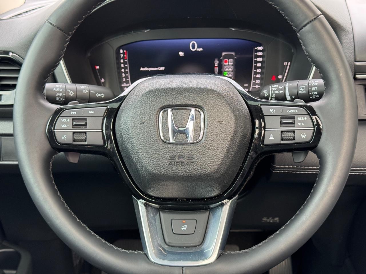 Honda Pilot Vehicle Full-screen Gallery Image 13