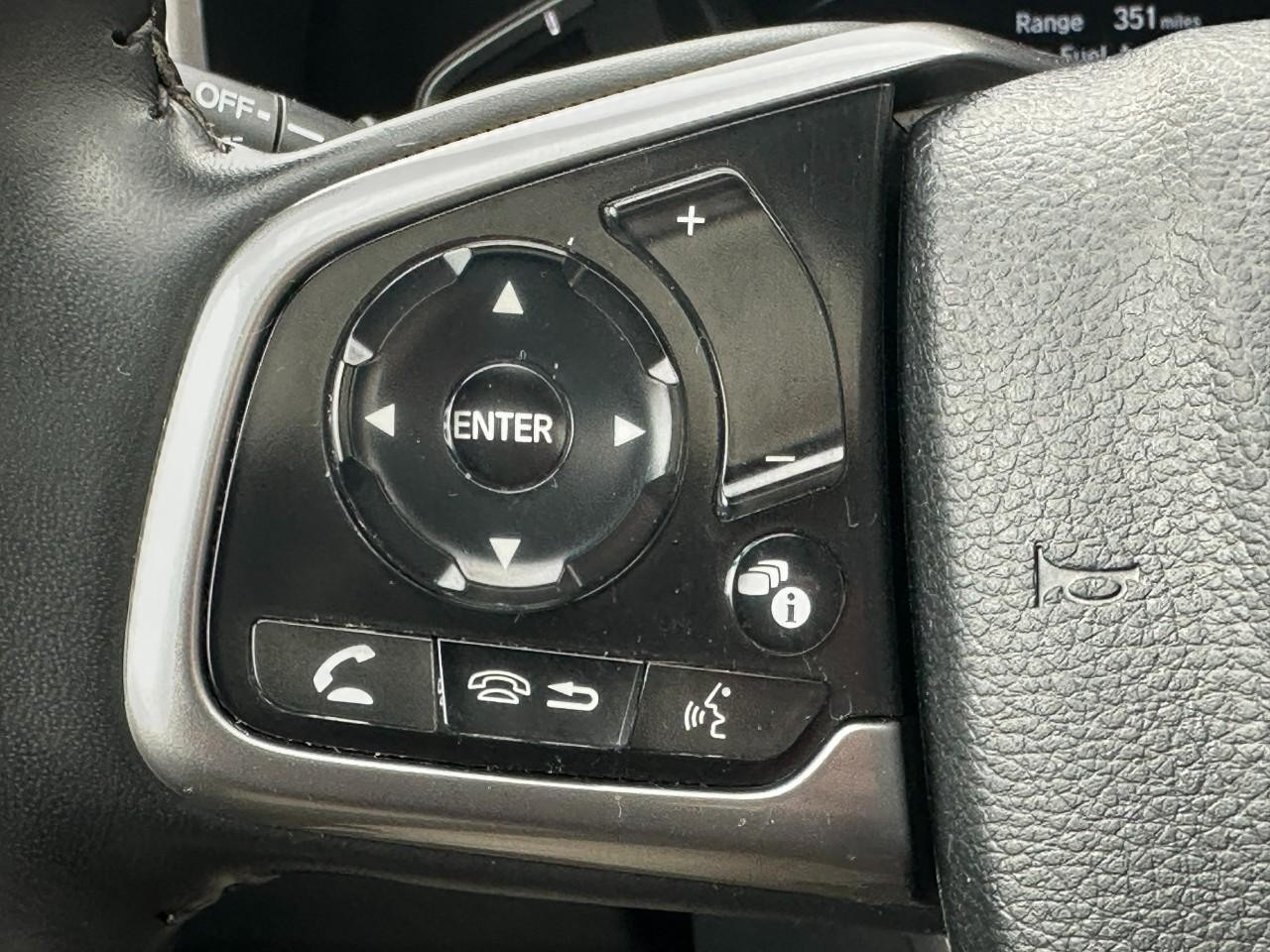 Honda CR-V Vehicle Full-screen Gallery Image 20