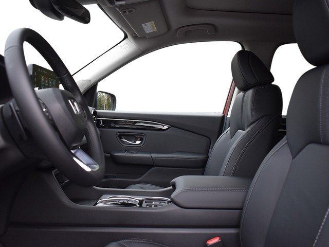 Honda Pilot Vehicle Full-screen Gallery Image 10