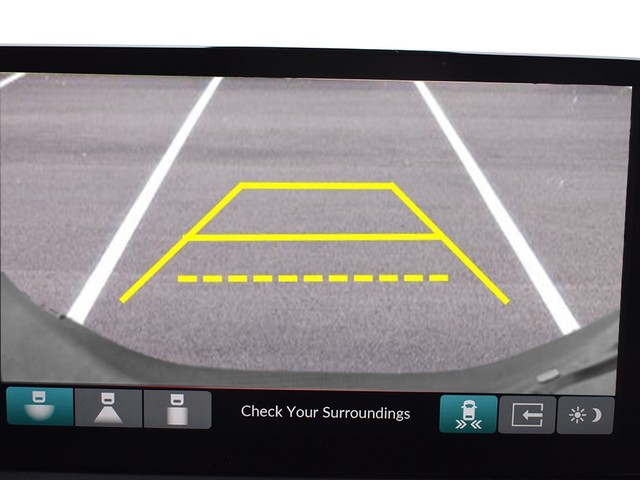 Honda Pilot Vehicle Full-screen Gallery Image 18