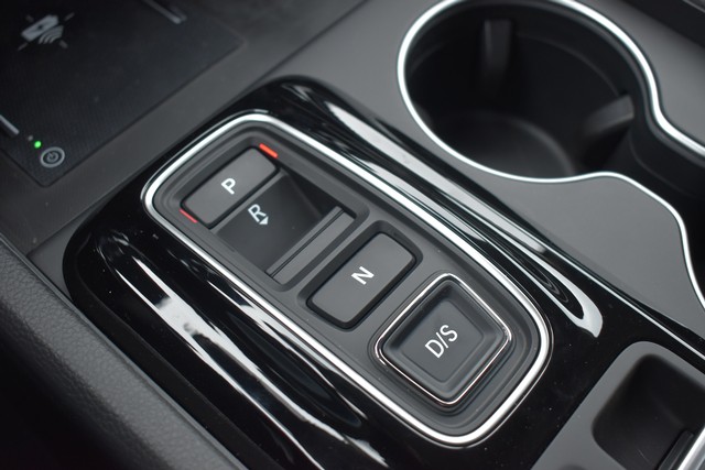 Honda Pilot Vehicle Full-screen Gallery Image 20