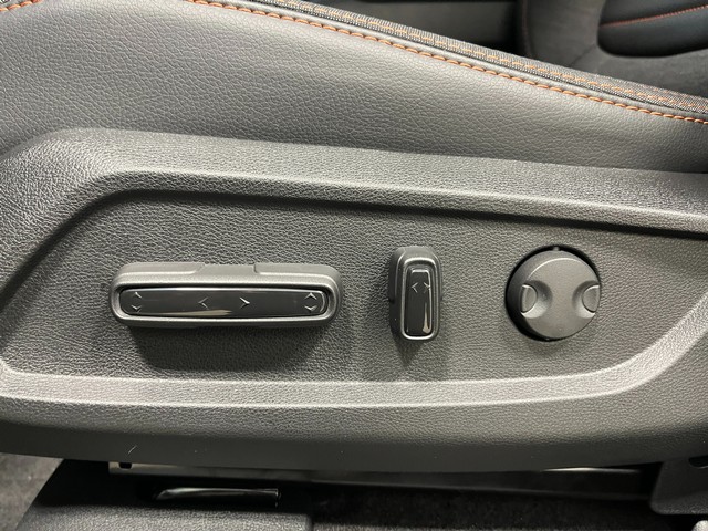 Honda Passport Vehicle Full-screen Gallery Image 11