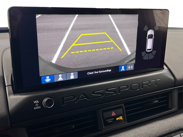 Honda Passport Vehicle Full-screen Gallery Image 18