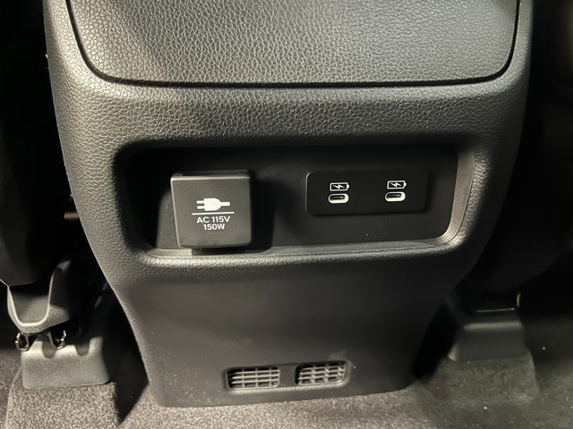 Honda Passport Vehicle Full-screen Gallery Image 23