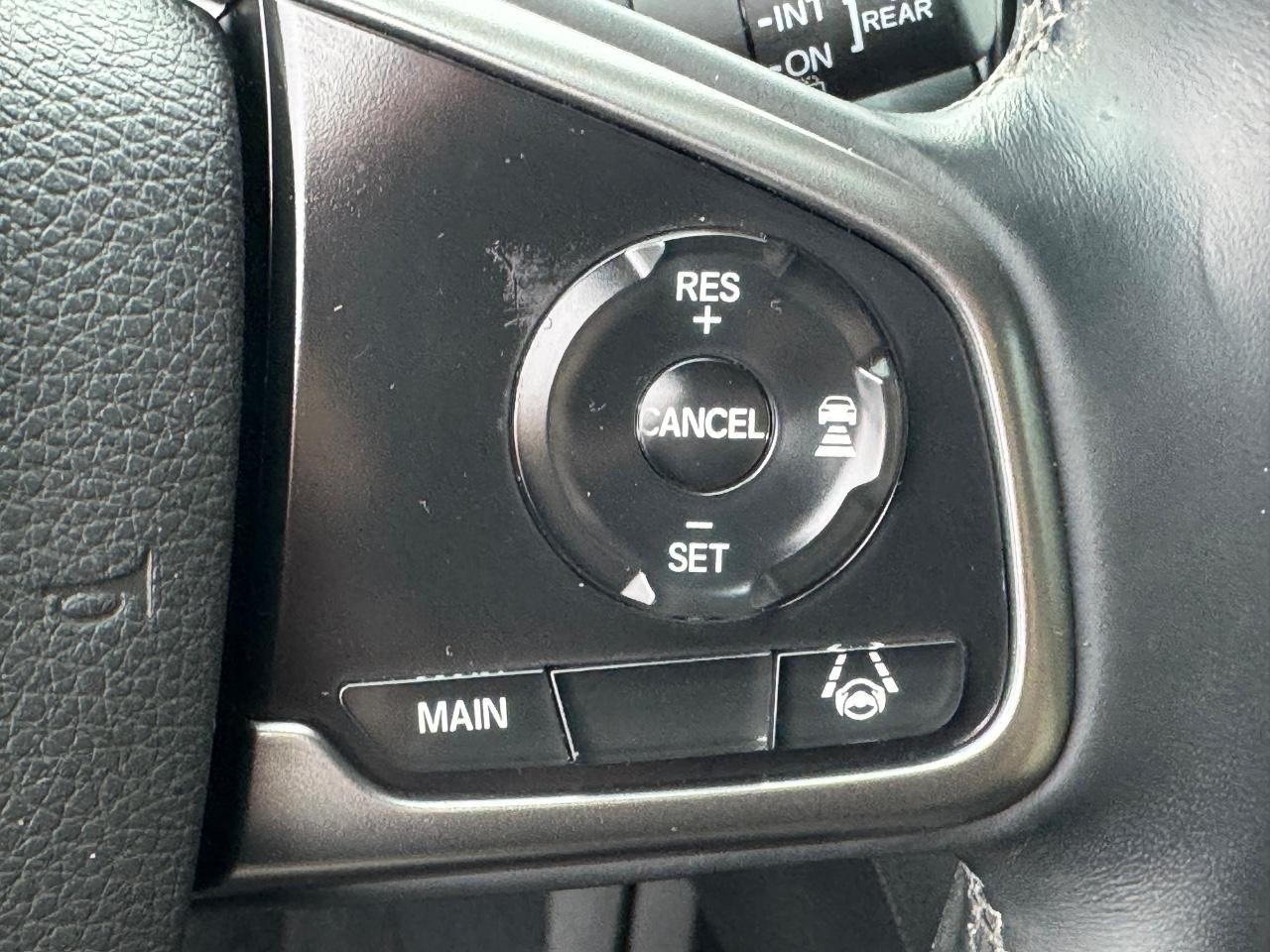 Honda Civic Hatchback Vehicle Full-screen Gallery Image 20