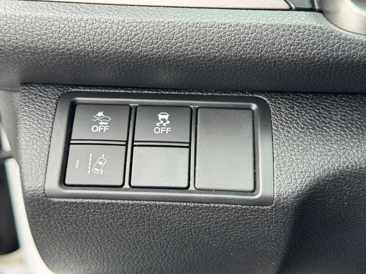 Honda Civic Hatchback Vehicle Full-screen Gallery Image 21