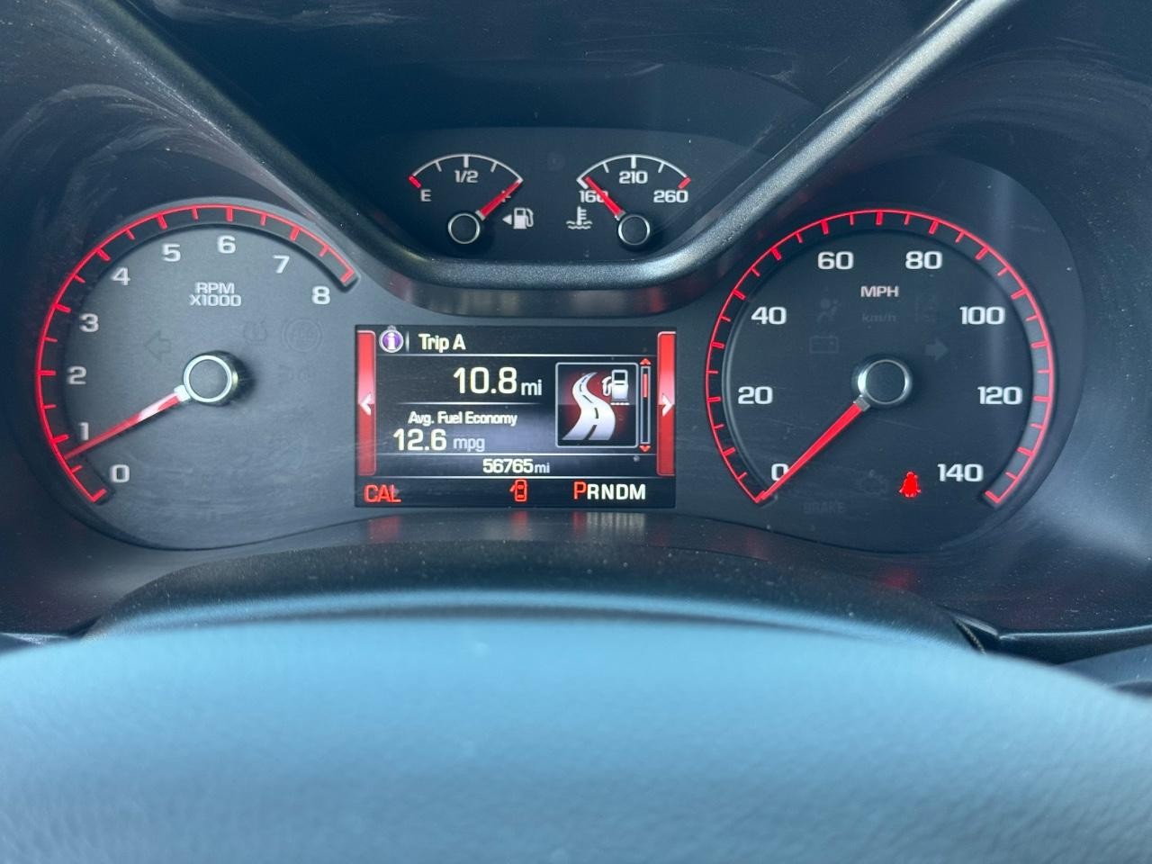 GMC Canyon Vehicle Full-screen Gallery Image 19